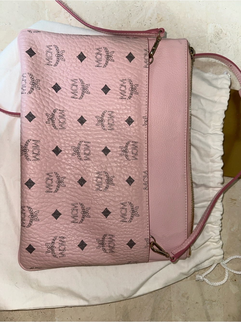 MCM Pink Logo-Print Crossbody Bag - Picture 12 of 13